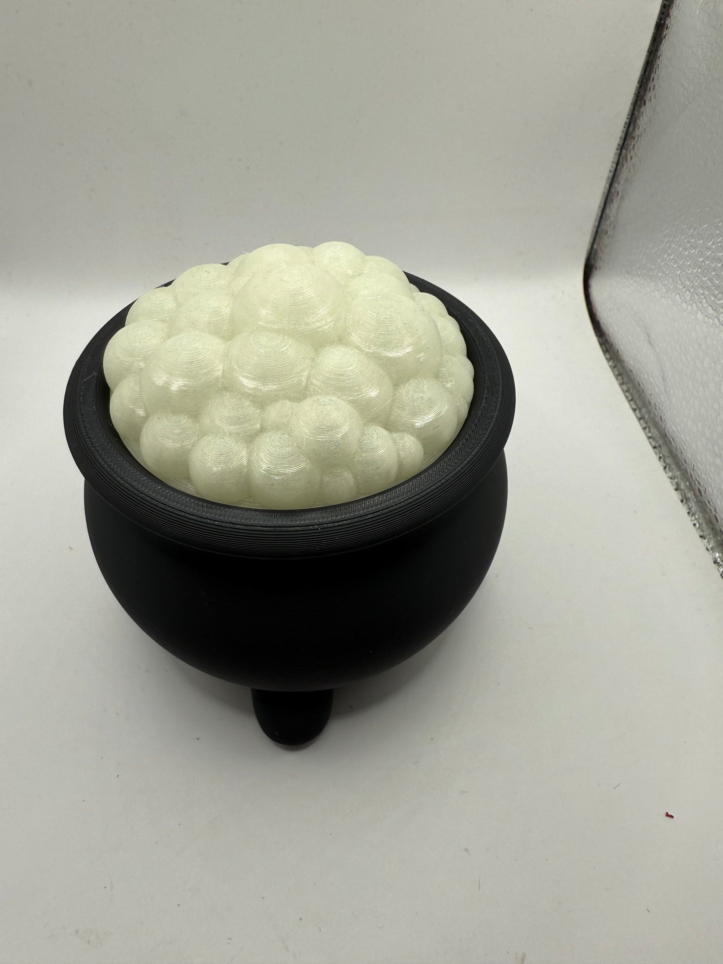 Cauldron Container