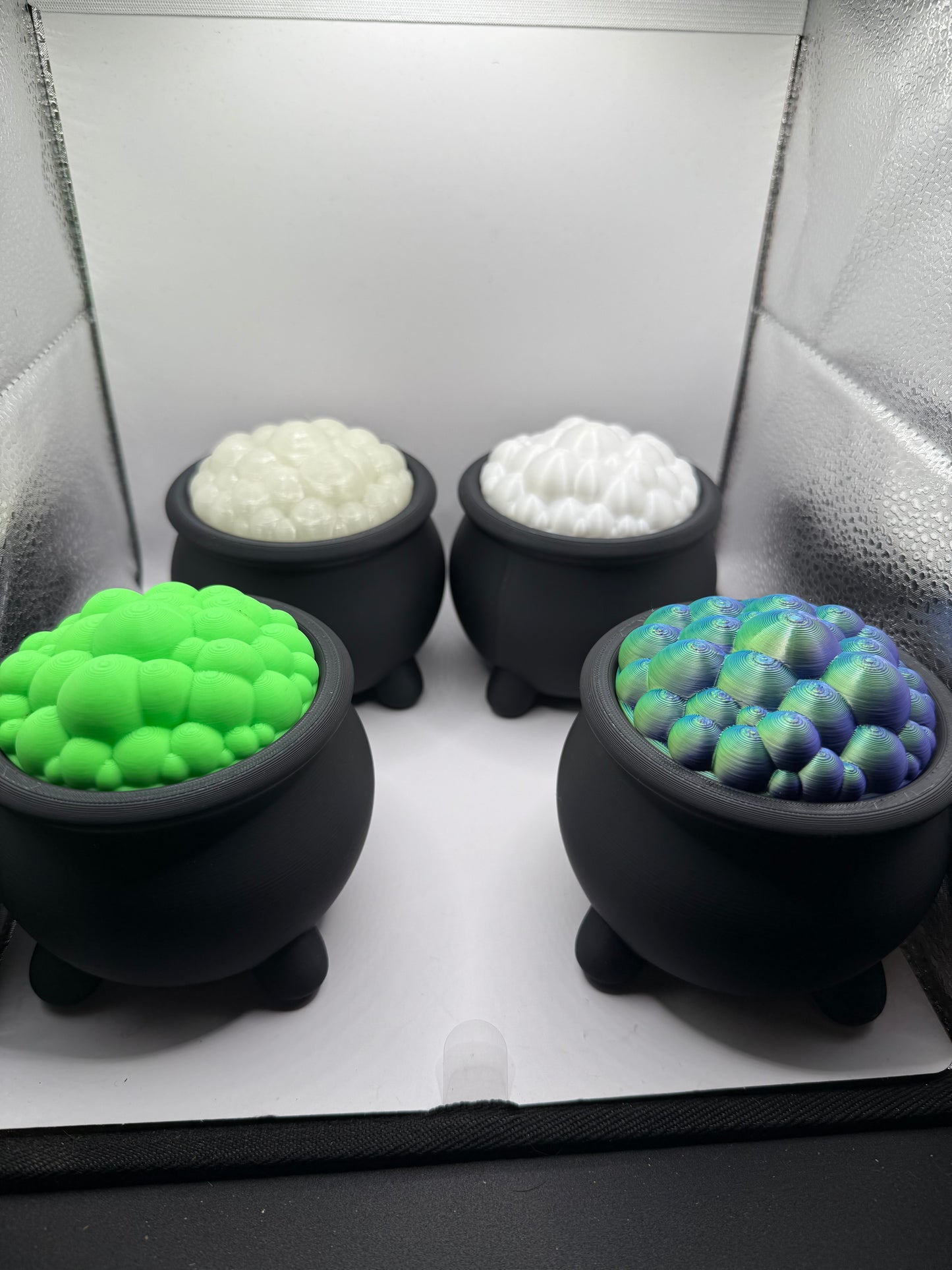 Cauldron Container