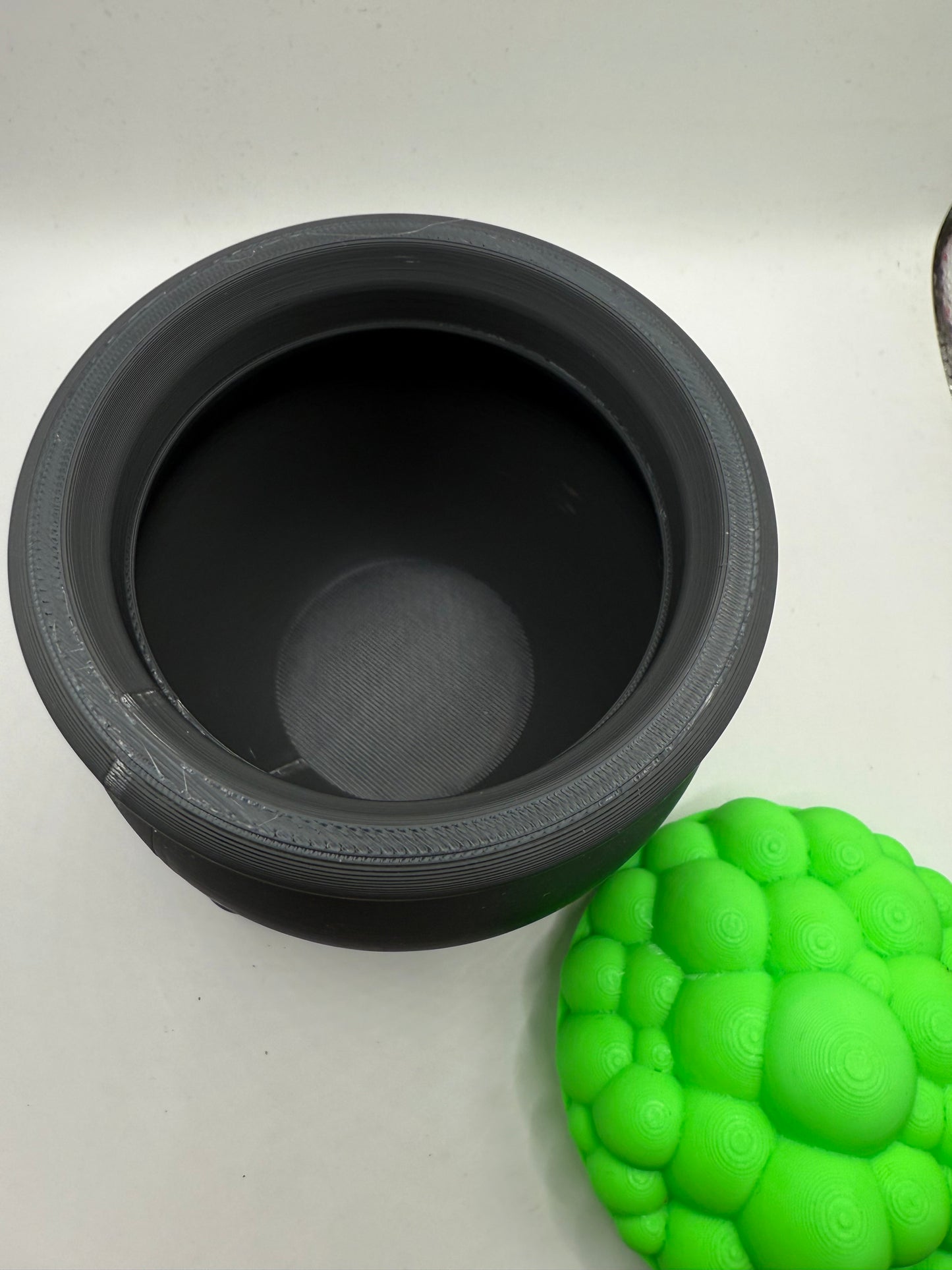 Cauldron Container