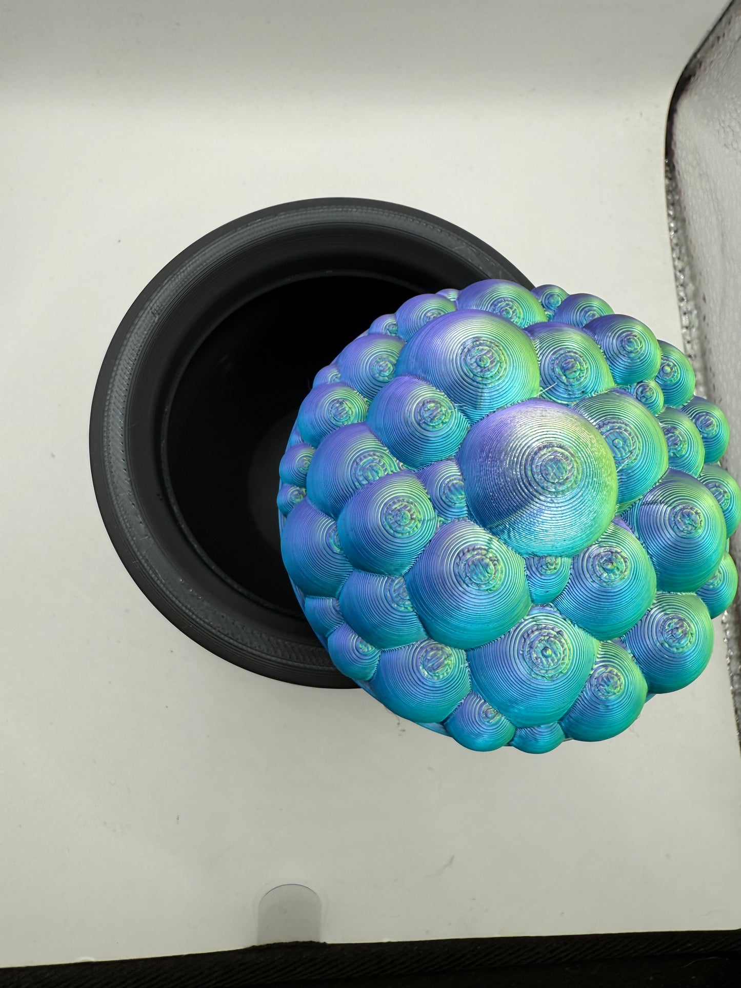 Cauldron Container